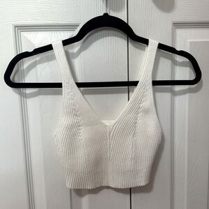 White knit crop top. Size Small.
